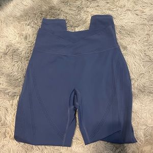 Alphalete Surface Wrap Laser Legging Navy Size Medium